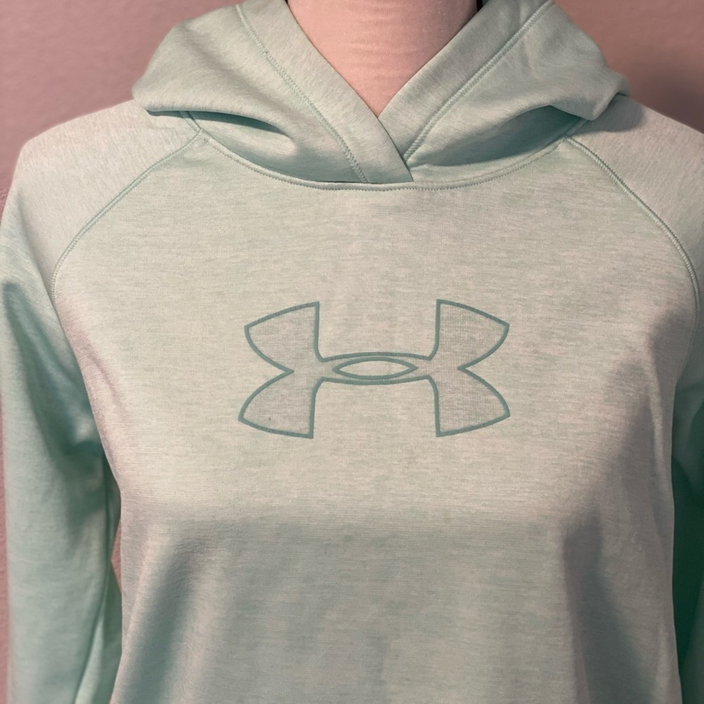 Under Armor Sweat Shirt